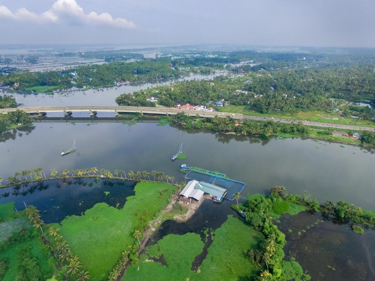 Nihara Resort And Spa Cochin Kochi Kültér fotó