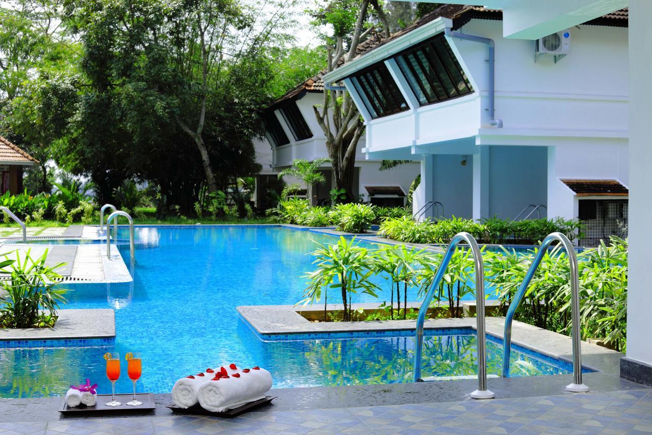 Nihara Resort And Spa Cochin Kochi Kültér fotó