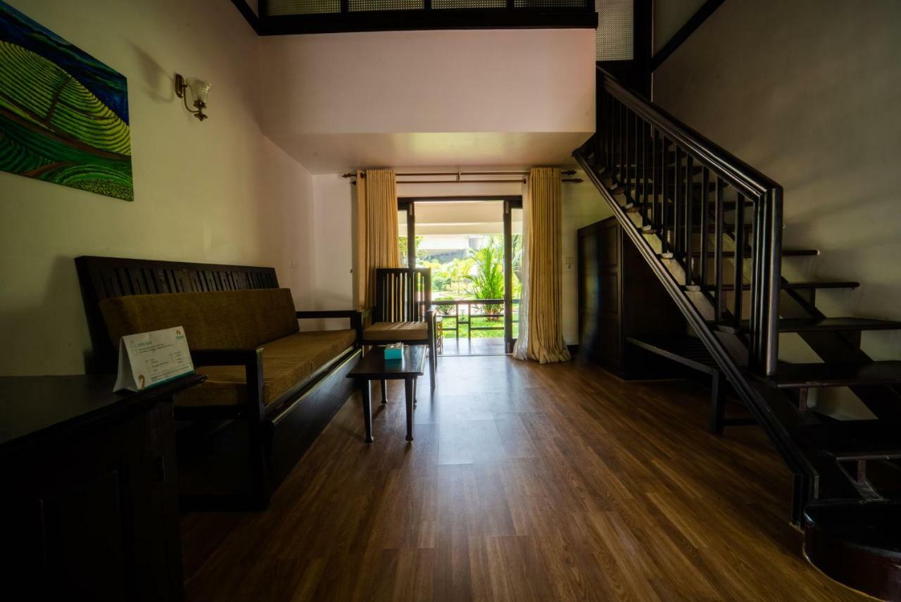 Nihara Resort And Spa Cochin Kochi Kültér fotó