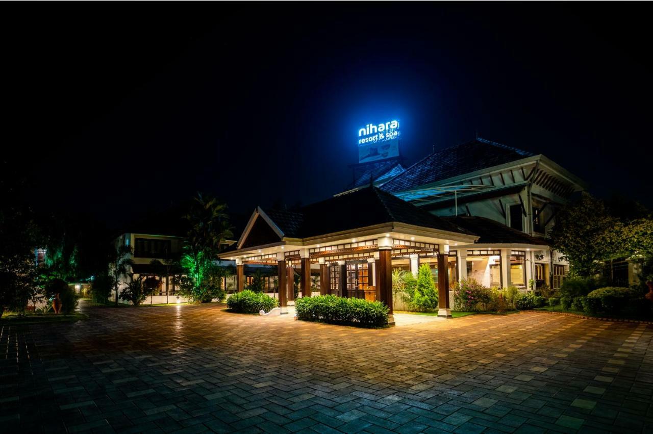 Nihara Resort And Spa Cochin Kochi Kültér fotó