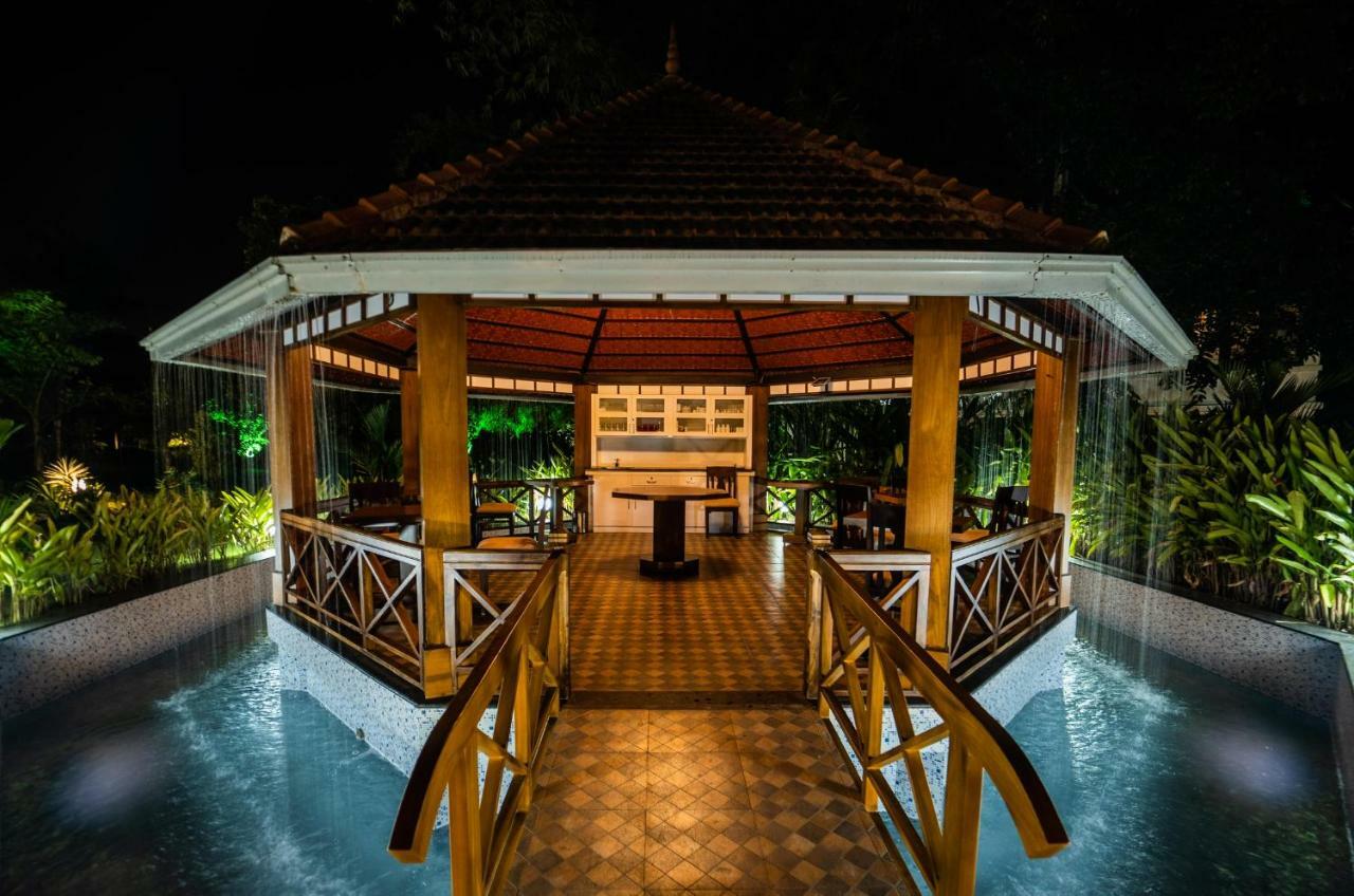 Nihara Resort And Spa Cochin Kochi Kültér fotó