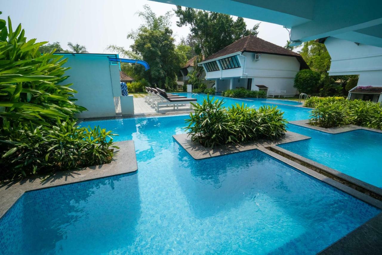 Nihara Resort And Spa Cochin Kochi Kültér fotó