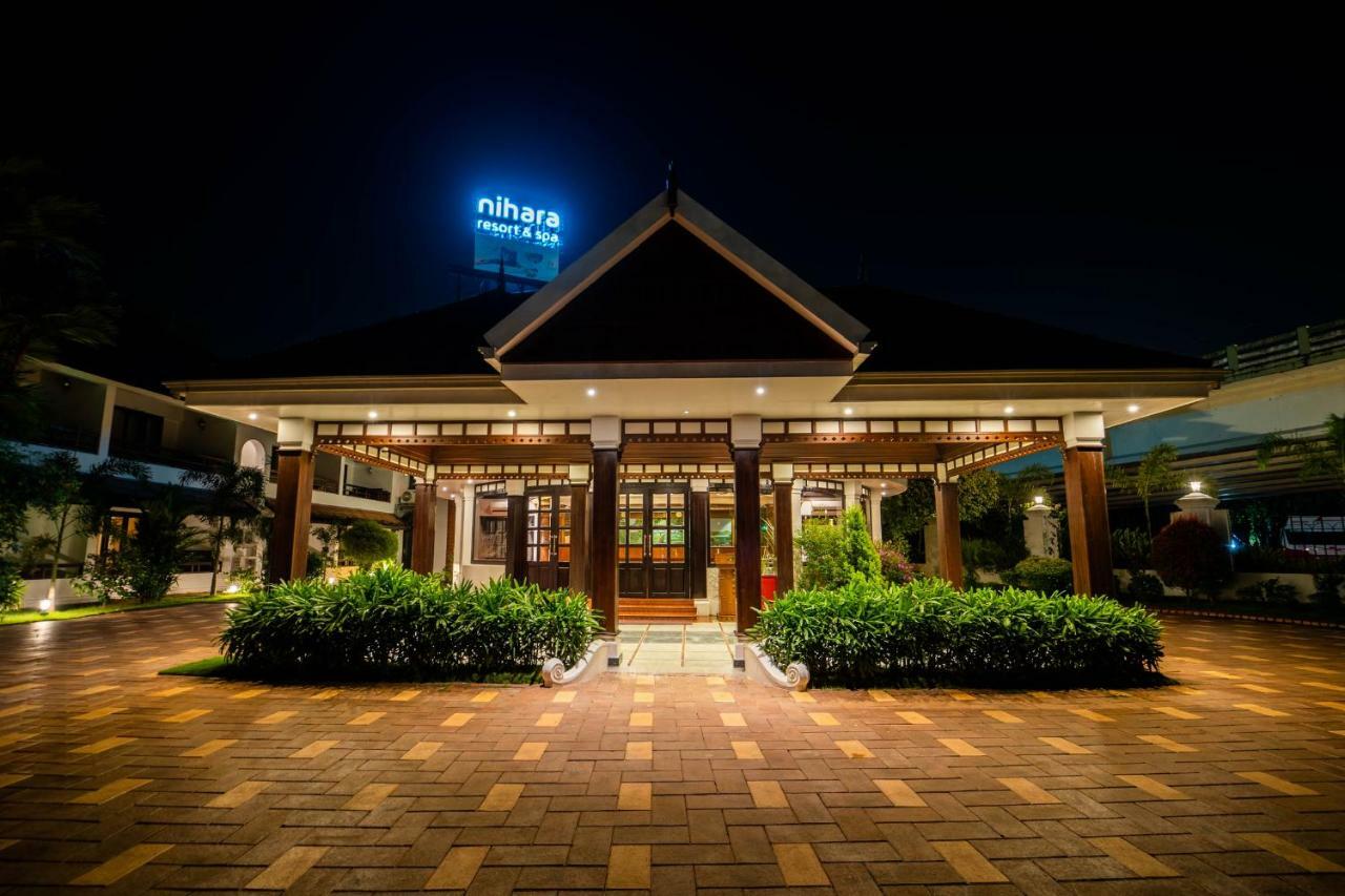 Nihara Resort And Spa Cochin Kochi Kültér fotó